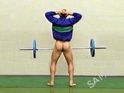 salvatore in allenamento con i pesi